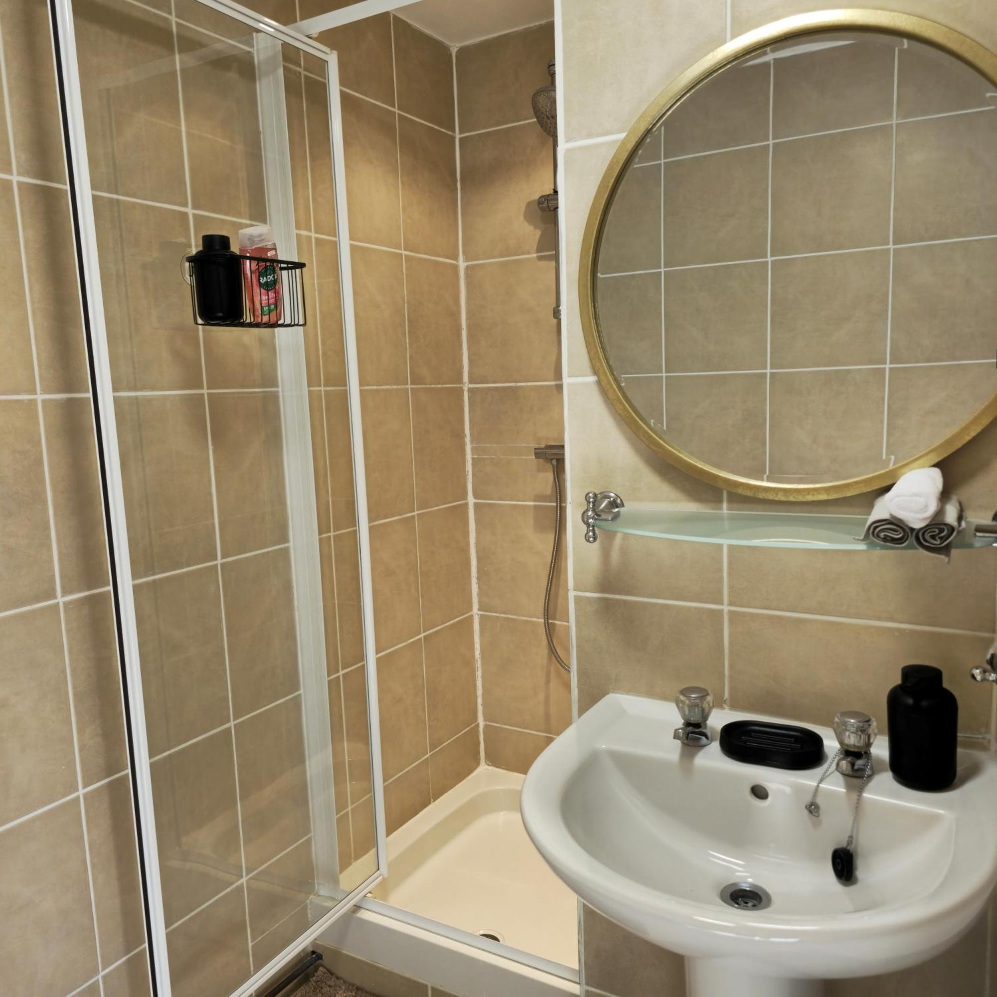 Grandwood House Lodges Chichester Dış mekan fotoğraf